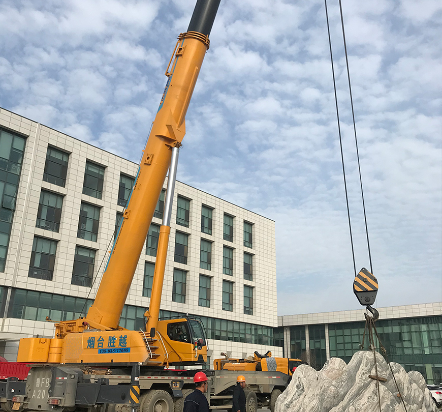 2019年萬(wàn)華辦公樓景觀石